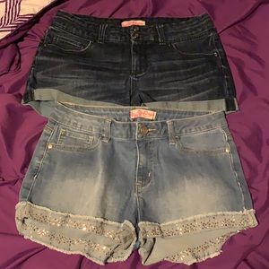 Candie’s jean shorts bundle- size 9